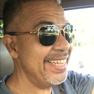 Meet your Posher, Leonardo